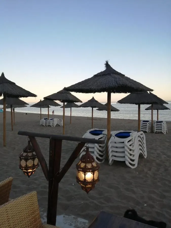 Estudio Pies De Arena Sitio de Calahonda Spain