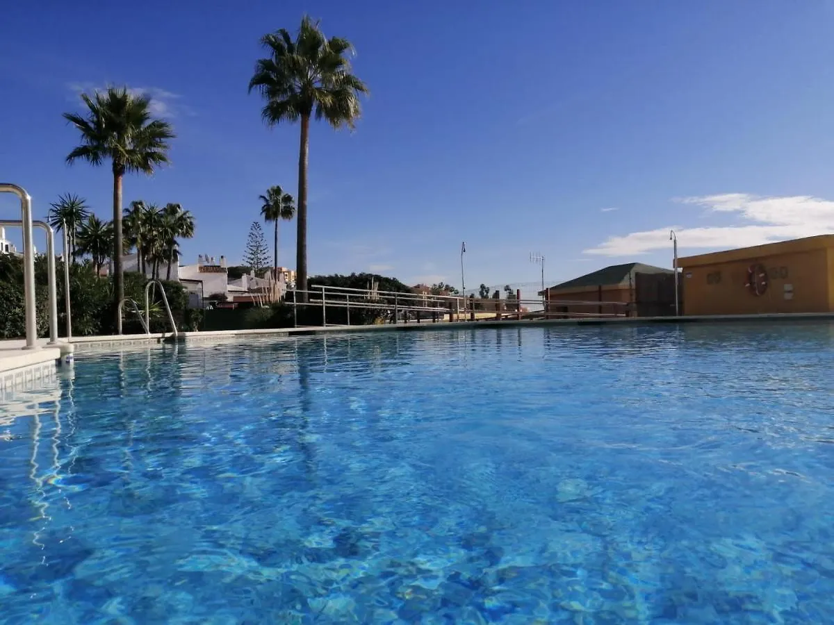 Estudio Pies De Arena Sitio de Calahonda 0*,